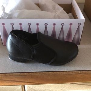 Tap shoes